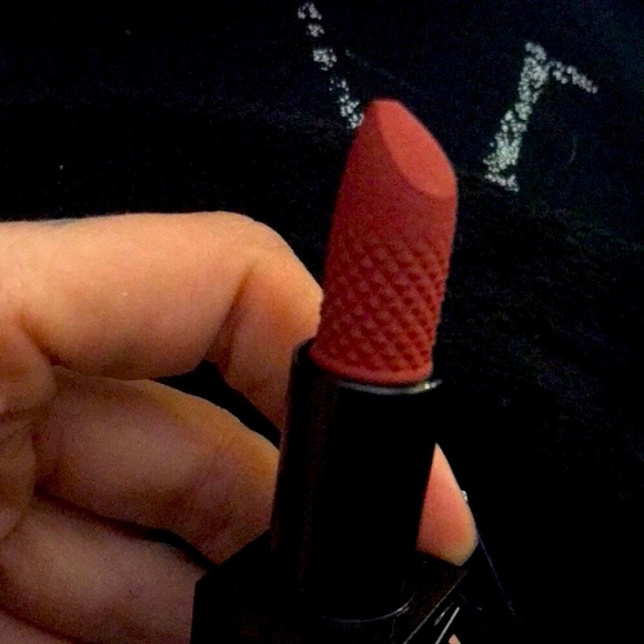 ✨🆕BNIP!IL MAKIAGE Dirty Talk Lipstick in shade “Ariadna”✨ - Picture 5 of 11